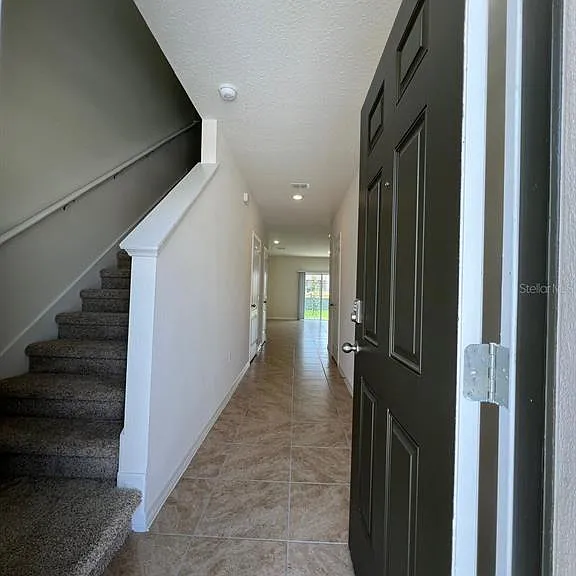 1532 Lumber Ave — Photo 2