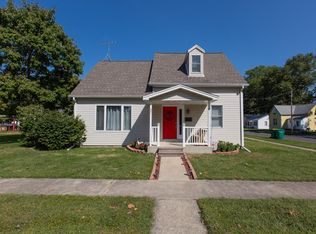 421 E Patterson St, Mascoutah, IL