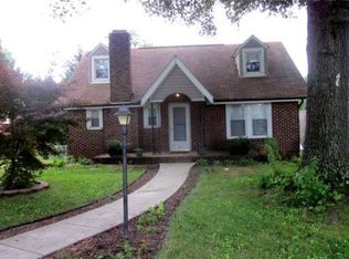 1211 Richardson Dr, Reidsville, NC 27320