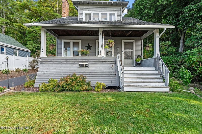 2nd image of 138 Chapman Drive
