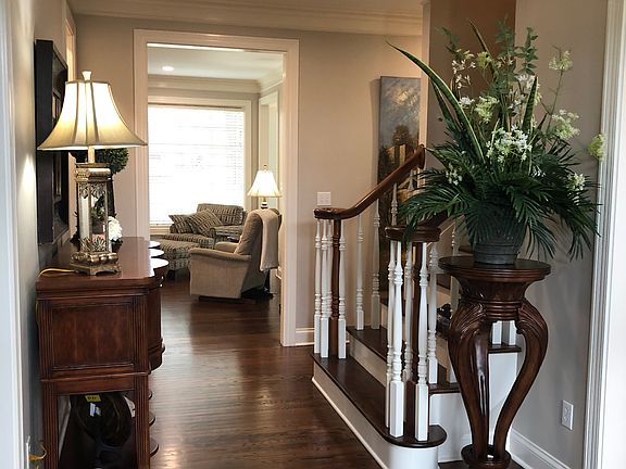Foyer into Family Room