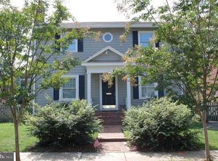 111 E Luray Ave, Alexandria, VA 22301