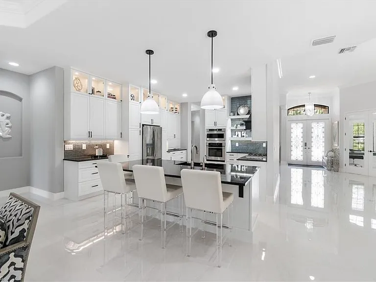 3440 Runaway Ln — Photo 8