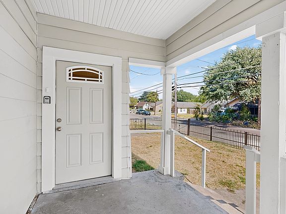 4th image of 3827 Myrtle St