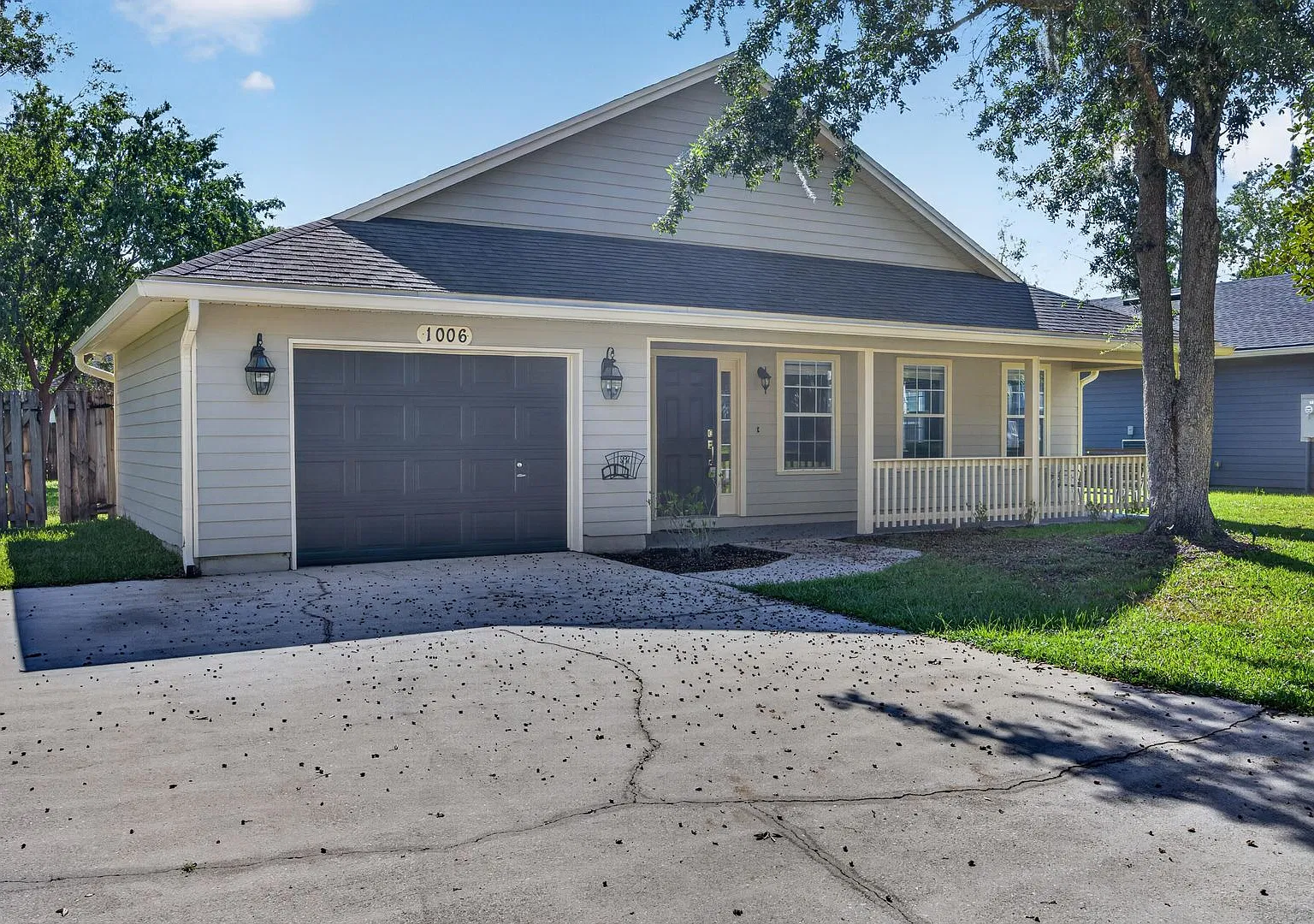 Fleming Island Fabulous — Photo 1