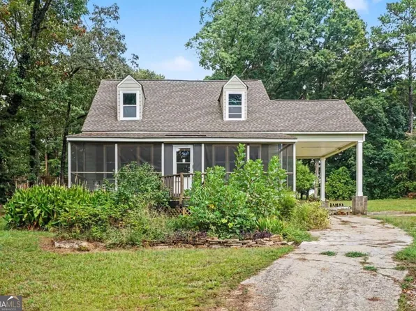 6044 Shadow Rock Dr, Lithonia, GA 30058