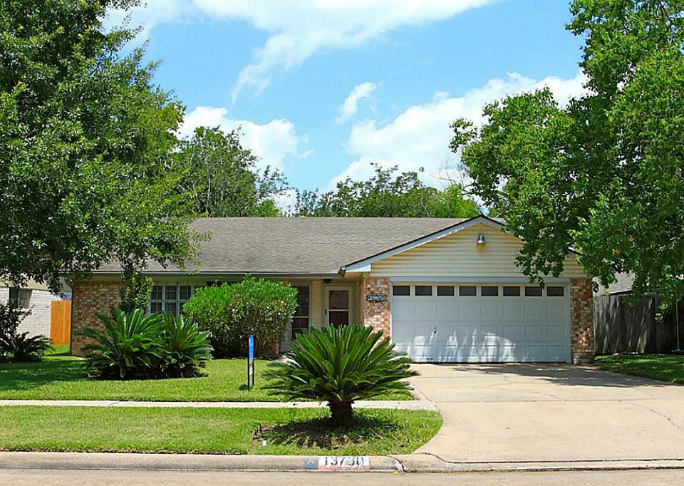 1st image of 13730 Shirebrook Dr