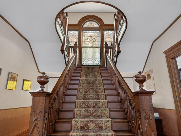 229 W Lexington Ave, Danville, KY 40422