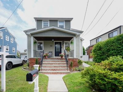 8-35 Lake St, Fair Lawn, NJ, 07410