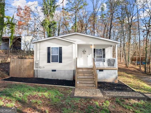 200 Farm House Rd, Mount Airy, GA 30563