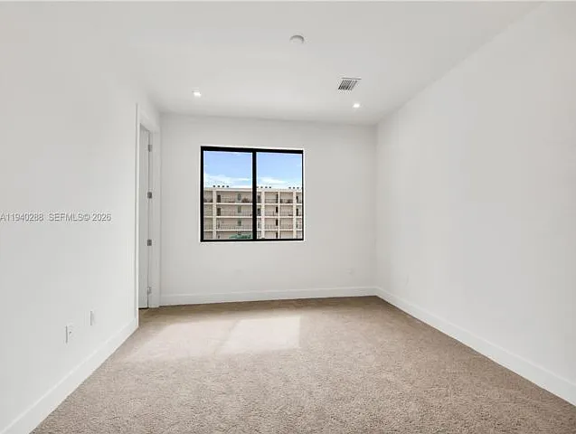 8037 NW 42nd St — Photo 15