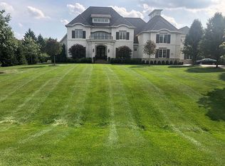 1783 White Oak Dr, Delaware, OH 43015