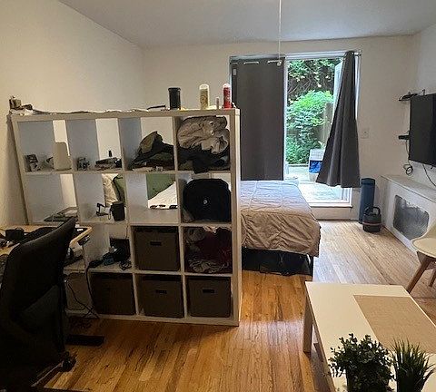 3rd image of 228 W 15th St APT 1C