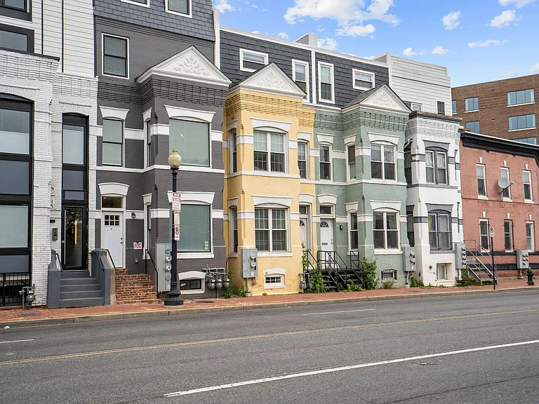 28 Florida Ave NE #1 — Photo 22
