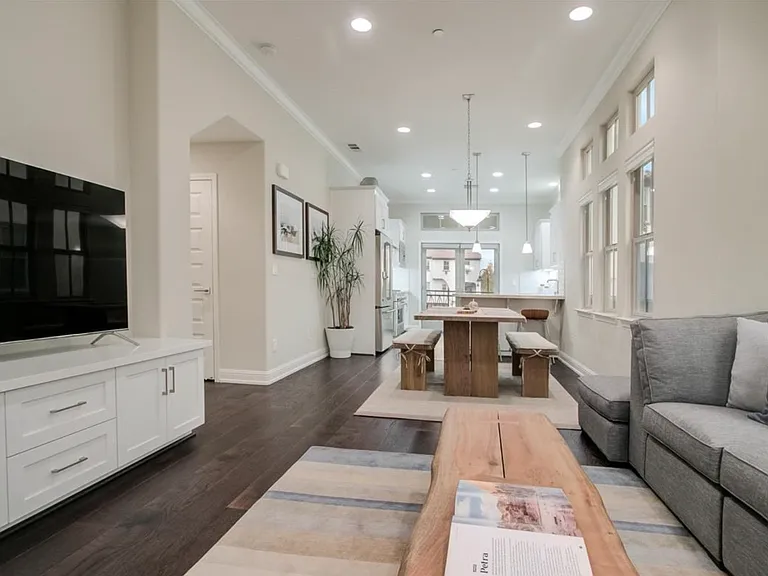 112 Evandale Ave — Photo 18