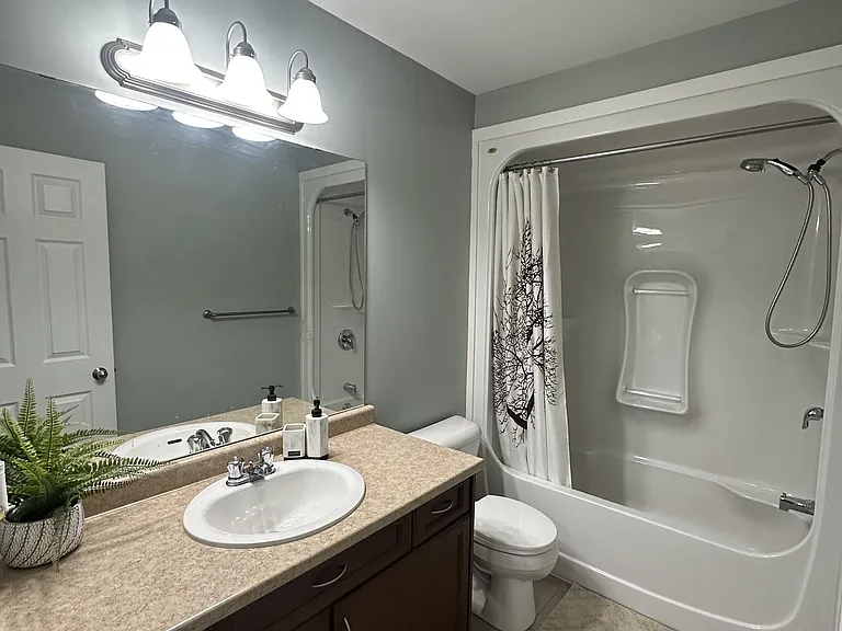 1625 Purser St #24 — Photo 26