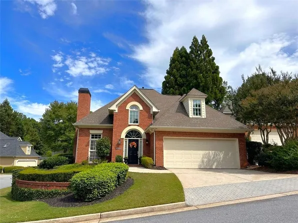 300 Spalding Gates Ct, Sandy Springs, GA 30328