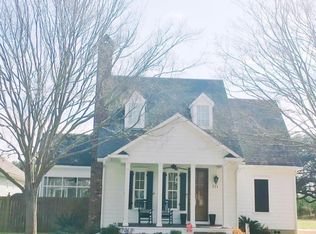 211 Hallmark Ave, Lafayette, LA 70508