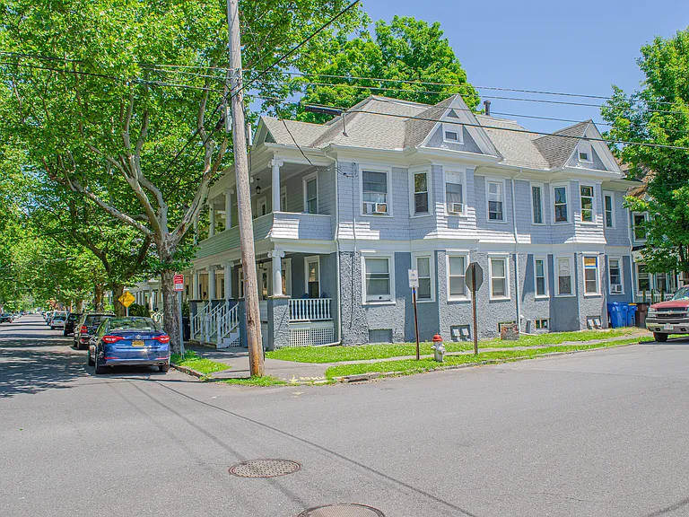 144 Saint James St #2B — Photo 15