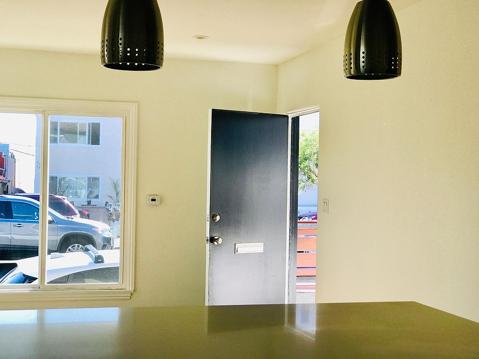 1st image of 2206 Hermosa Ave