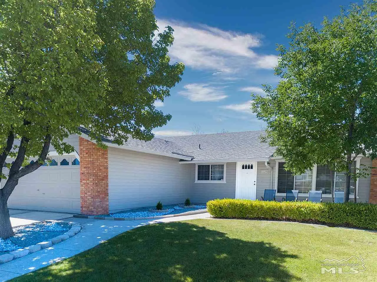 1629 Spooner Dr photo 1