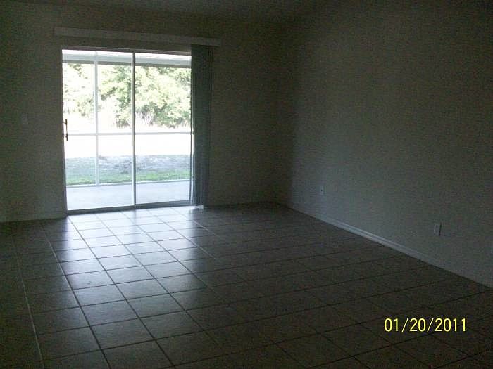 2nd image of 4636 Leonard Blvd S
