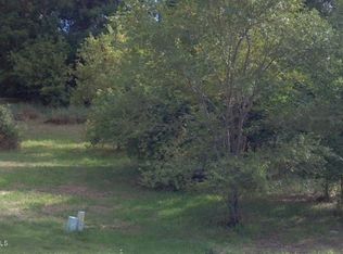 512 N Hill St, La Crescent, MN 55947
