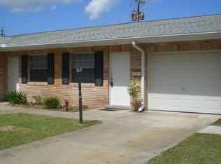 2231 Granada Dr, South Daytona, FL 32119