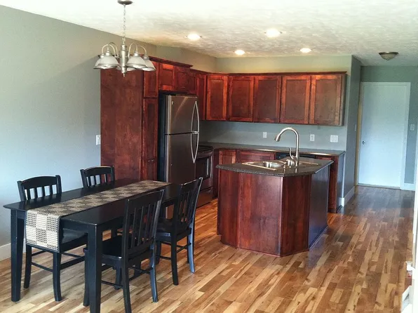 4817 Meadowview Ct, Hudsonville, MI 49426