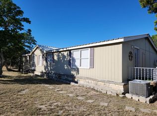 90 Turkey Spur, Kerrville, TX 78028