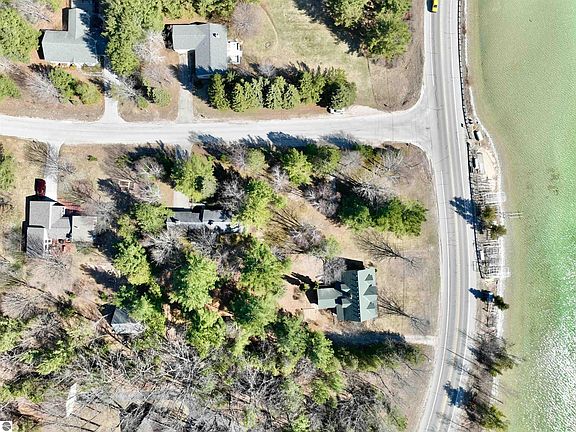 5th image of 4200 E Oxford Dr