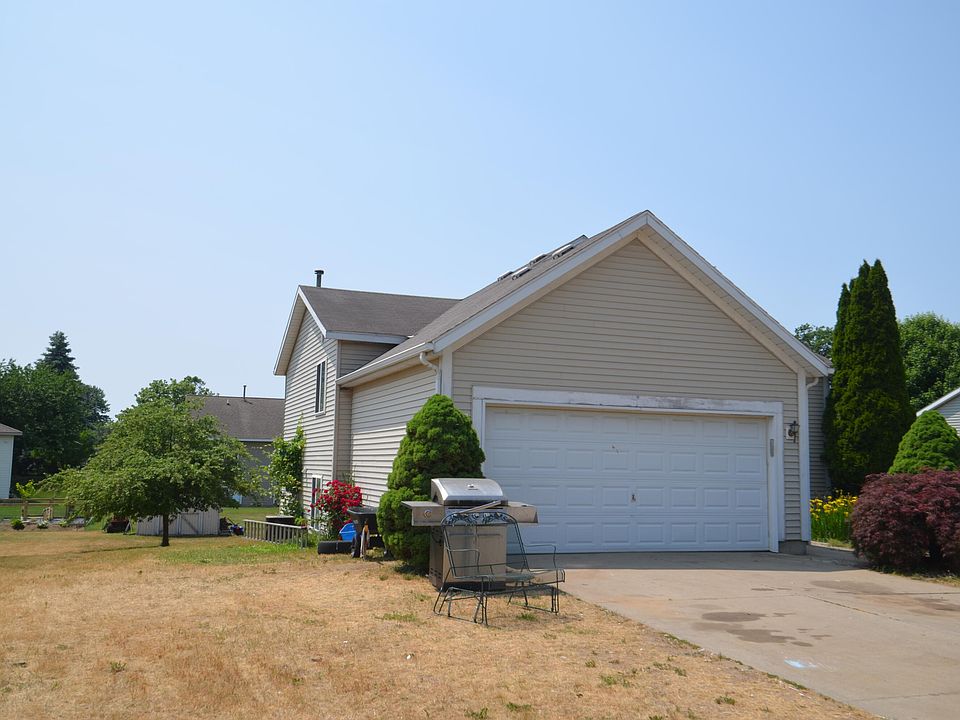 1369 Wiersma Dr, Zeeland, MI 49464 Zillow