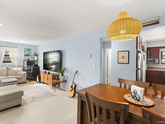 5th image of 125 Park Avenue #C1