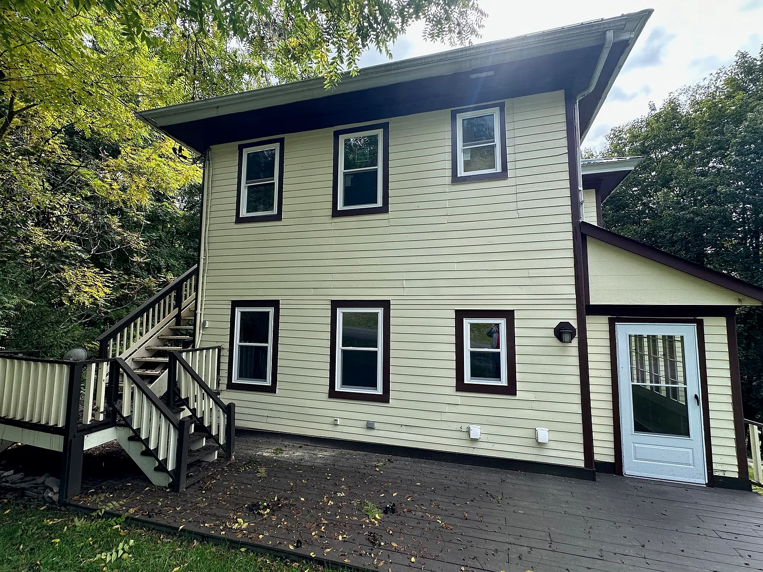 2 bed, 800 sqft, $1,500 — Photo 2