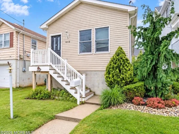 610 Monmouth Ave, Port Monmouth, NJ 07758