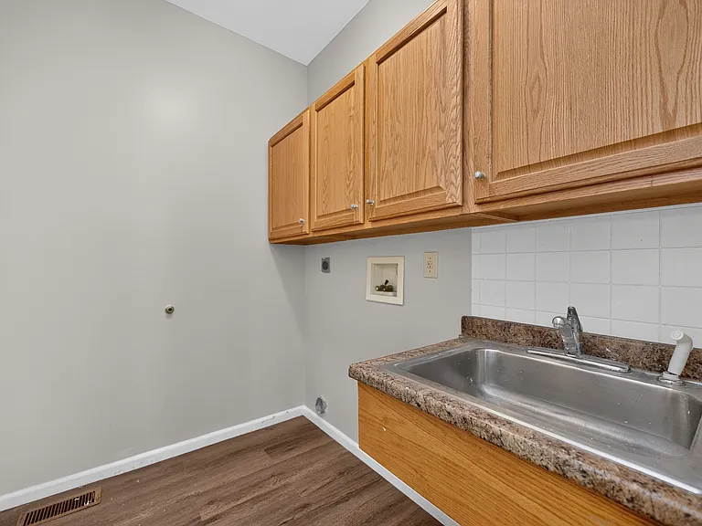 12130 Crestfield Ct — Photo 30