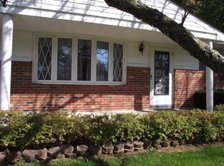 1551 Shasta Ln, Macungie, PA 18062