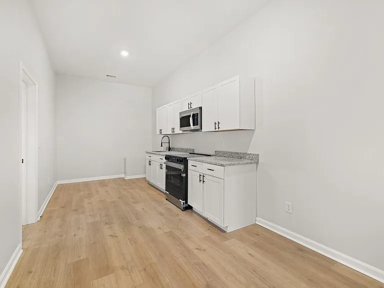 4420 Ross Estates Ct — Photo 34
