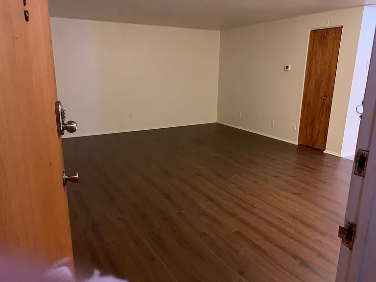 47129 Jefferson Ave #7 — Photo 15