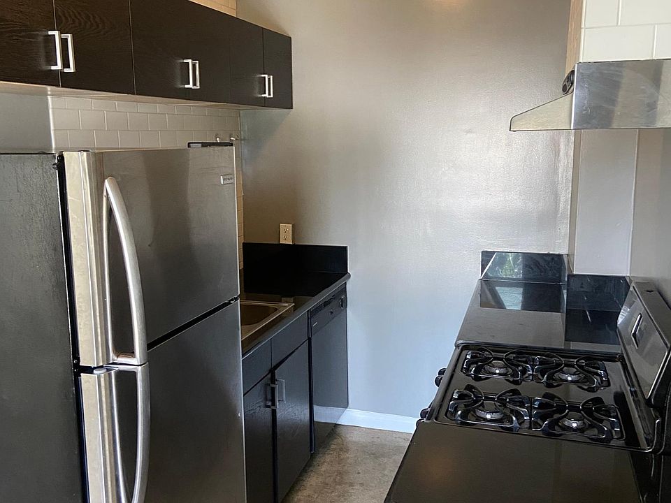1st image of 5225 Hollywood Blvd #412