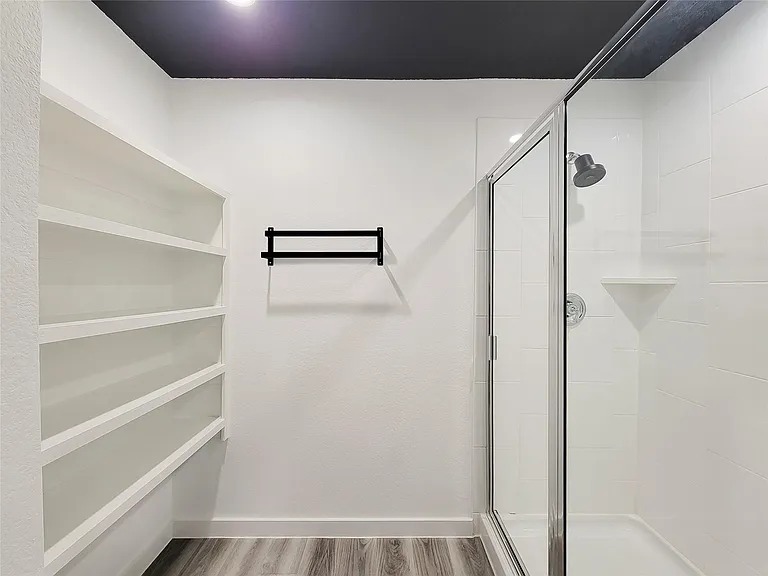 3225 Creston Gate Dr — Photo 30