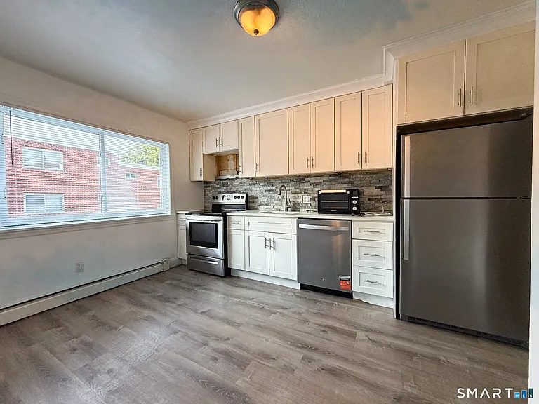18 Prospect Ave #B3 — Photo 5