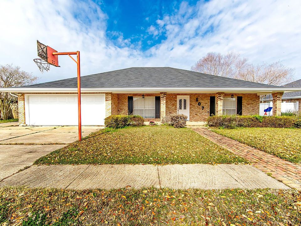 1st image of 507 Summerfield Dr