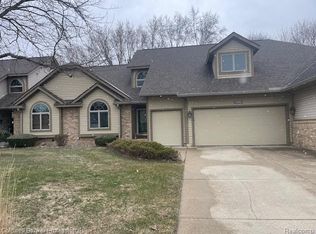 13096 Village Ct, Clio, MI 48420
