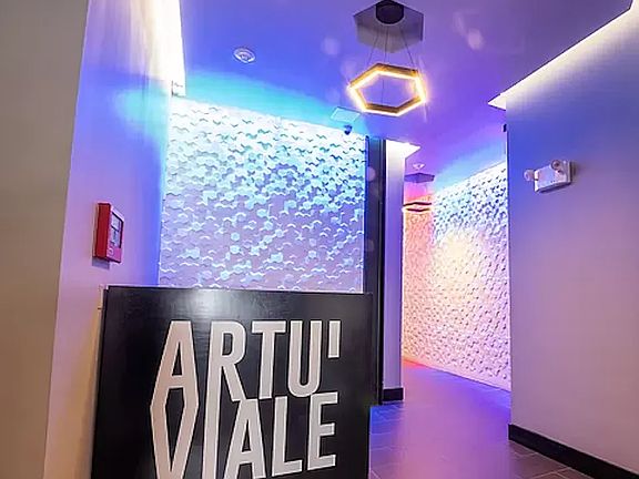 5th image of 2415 Arthur Ave #5E