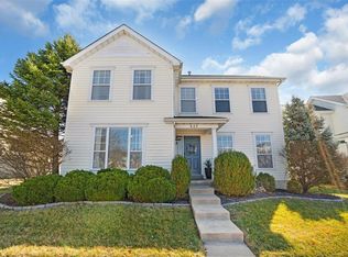 622 Grey Mountain Dr, O'Fallon, MO 63368