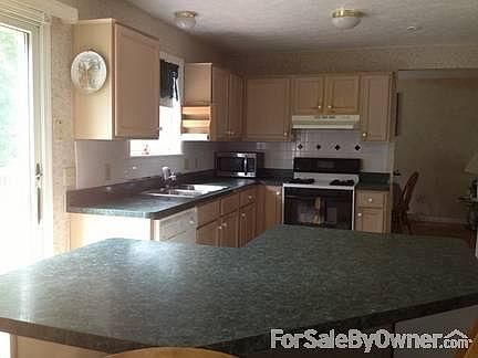 3rd image of 30 Laurel Hills Ln