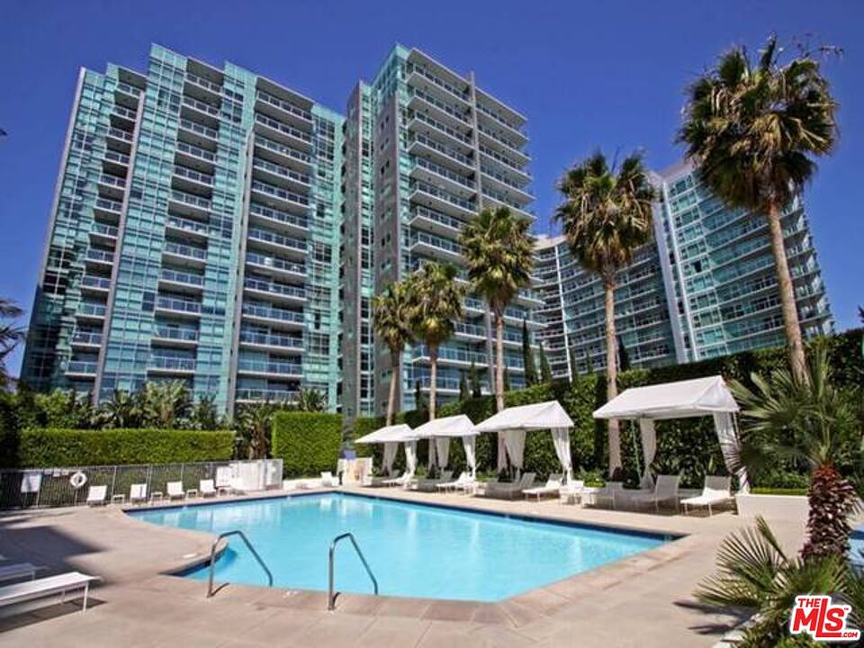 13700 Marina Pointe Dr UNIT 1526, Venice, CA 90292 | MLS #22-193183 ...