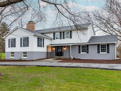 131 Palm Dr, Barrington, IL, 60010