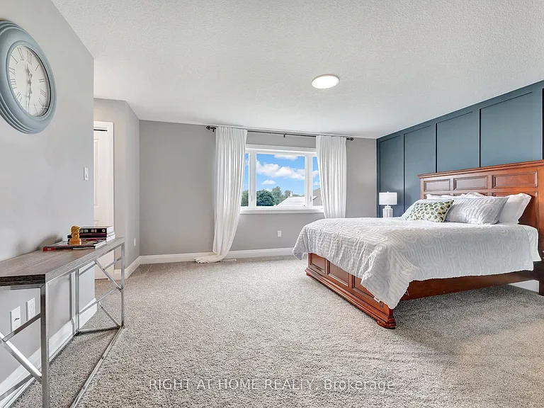 135 Stephenson Way — Photo 21